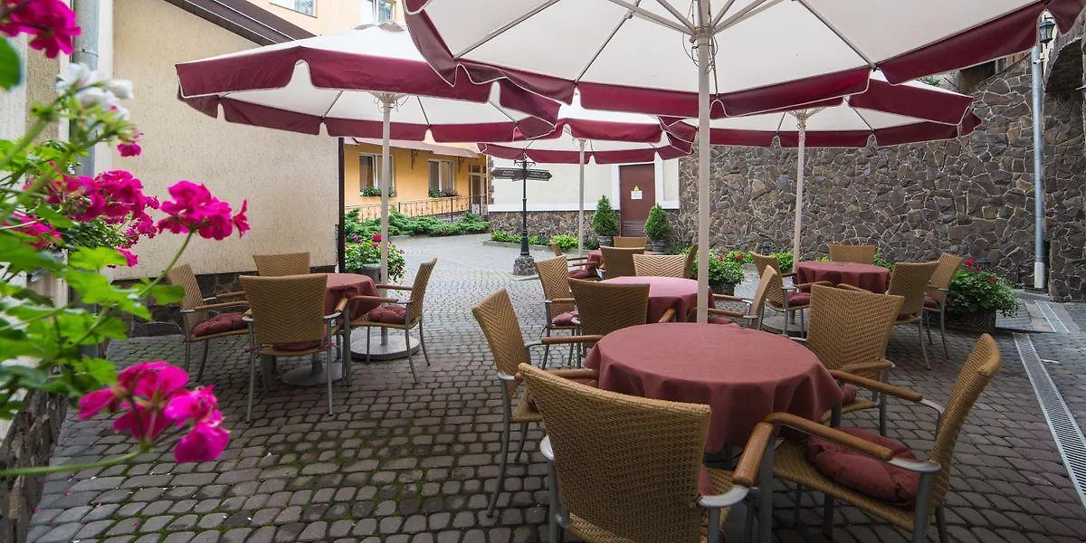 Optima Dworzec Lviv Otel