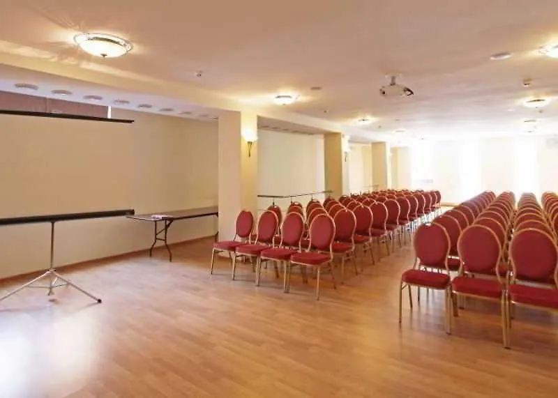 Optima Dworzec Lviv Otel Ukrayna